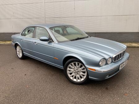 JAGUAR XJ 3.0 SE