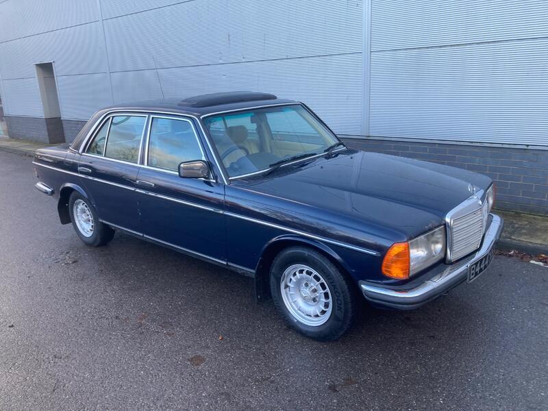 MERCEDES-BENZ 280